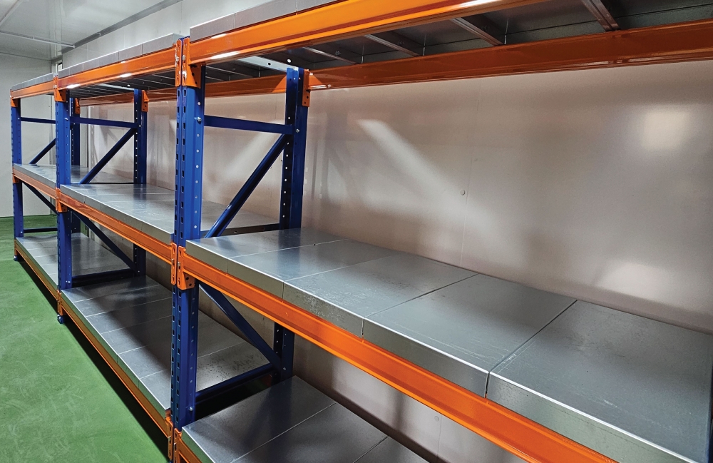 Heavy Duty Shelving Rack with Metal Floor Plain